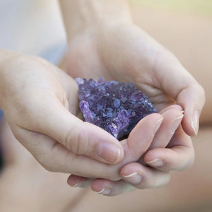 Natural Crystals and Healing Stones Kit - The Essential Chakra Healing Crystal Set