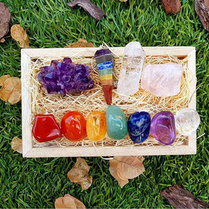 Natural Crystals and Healing Stones Kit - The Essential Chakra Healing Crystal Set
