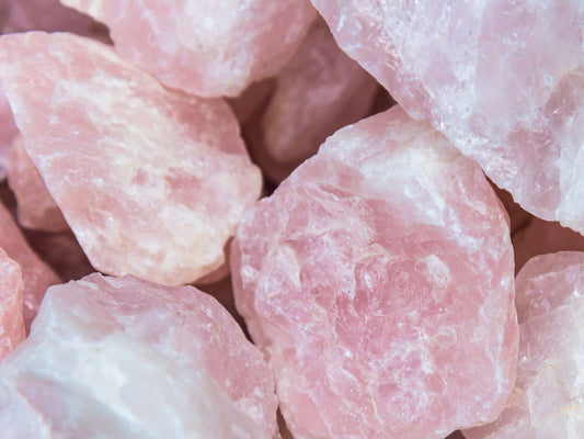 How to Use Rose Quartz: Left vs. Right Wrist, Spotting Fakes, & Real Healing