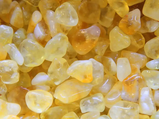 Citrine: The Ultimate Guide to the Sunshine Stone of Wealth, Manifestation & Healing