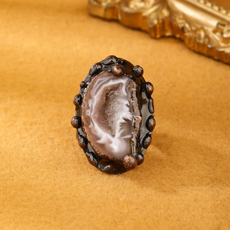 Handmade agate geode pendant with copper accents, healing crystal jewelry for spiritual growth and protection
